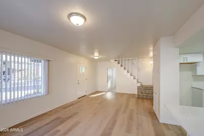 206 W Sunland Avenue, Phoenix, AZ 85041 - Photo 11