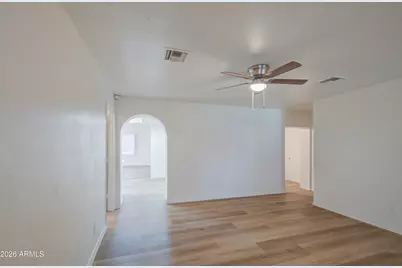 206 W Sunland Avenue, Phoenix, AZ 85041 - Photo 25