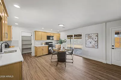 266 W Jasmine Street, Mesa, AZ 85201 - Photo 9
