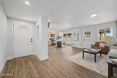 266 W Jasmine Street, Mesa, AZ 85201 - Photo 5