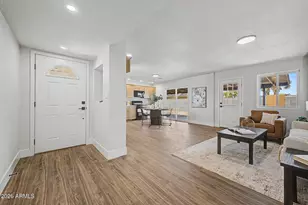 266 W Jasmine St, Mesa, AZ 85201 - Photo 5