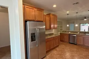 27582 N 90th Ln, Peoria, AZ 85383 - Photo 9