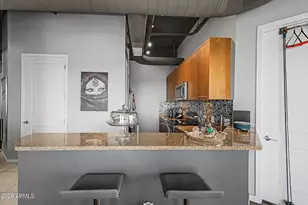 1 E Lexington Ave, Phoenix, AZ 85012 - Photo 9