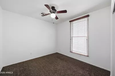 5724 S 21st Place, Phoenix, AZ 85040 - Photo 19