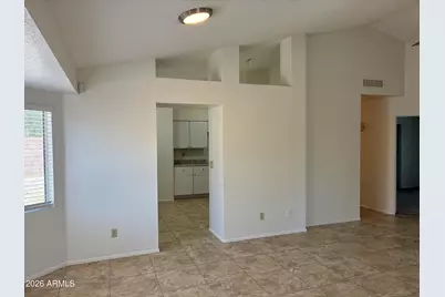 10820 W Wagon Wheel Drive, Glendale, AZ 85307 - Photo 5