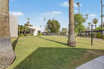 7350 N Via Paseo Del Sur -- #Q206, Scottsdale, AZ 85258 - Photo 23