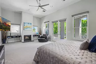 4647 E Sanna St, Phoenix, AZ 85028 - Photo 33