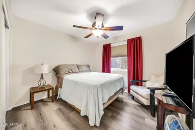 17424 N 1st Avenue, Phoenix, AZ 85023 - Photo 19