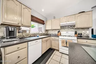 17424 N 1st Ave, Phoenix, AZ 85023 - Photo 9