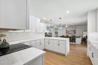 873 W Shannon Street, Chandler, AZ 85225 - Photo 3