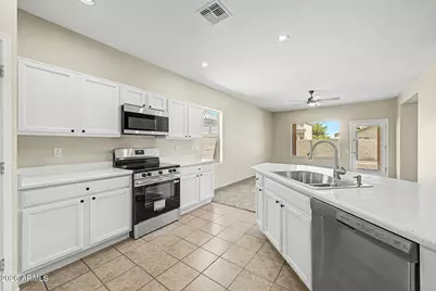11714 W Sherman Street, Avondale, AZ 85323 - Photo 17