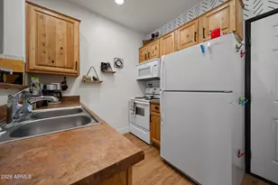 2395 Quarter Horse Trl, Overgaard, AZ 85933 - Photo 5