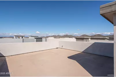 1977 W Kinfield Trail, Phoenix, AZ 85085 - Photo 47