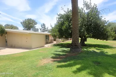 10222 W Snead Circle S, Sun City, AZ 85351 - Photo 7