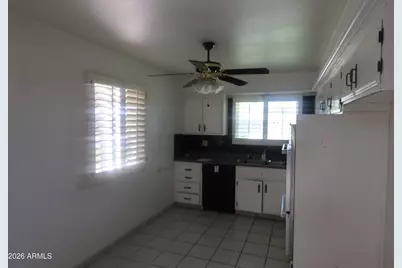 10222 W Snead Circle S, Sun City, AZ 85351 - Photo 13