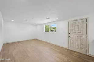 6414 W Mitchell Dr, Phoenix, AZ 85033 - Photo 5