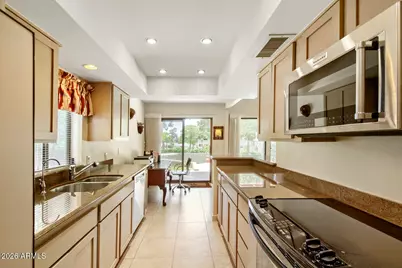 3029 E Claremont Avenue, Phoenix, AZ 85016 - Photo 11