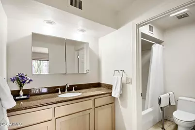 3029 E Claremont Avenue, Phoenix, AZ 85016 - Photo 19