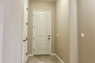 1748 N Makalu Cir, Mesa, AZ 85207 - Photo 3