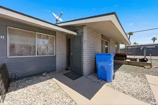 1313 N 48th St, Phoenix, AZ 85008 - Photo 3