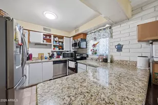 1313 N 48th St, Phoenix, AZ 85008 - Photo 37