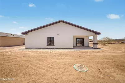 10094 W Mission Drive, Arizona City, AZ 85123 - Photo 29