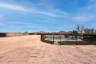 54574 W Coyote Den, Maricopa, AZ 85139 - Photo 13