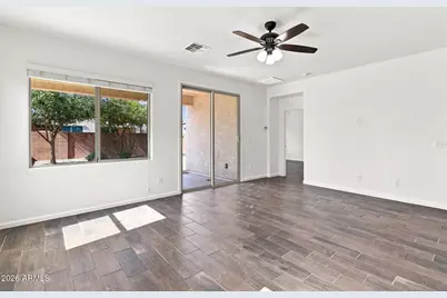 12214 W Briles Road W, Peoria, AZ 85383 - Photo 5