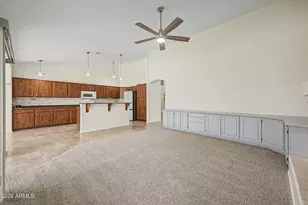 1837 E Monarch Bay Dr, Gilbert, AZ 85234 - Photo 9