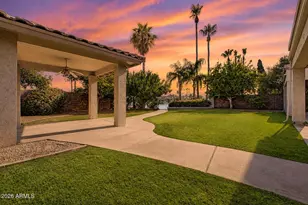 1837 E Monarch Bay Dr, Gilbert, AZ 85234 - Photo 5