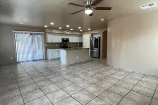 1466 E Holiday Dr, Casa Grande, AZ 85122 - Photo 9