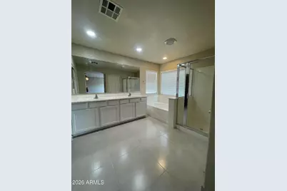 1466 E Holiday Drive, Casa Grande, AZ 85122 - Photo 11