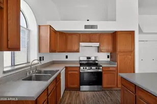 2524 E Indigo Brush Rd, Phoenix, AZ 85048 - Photo 3