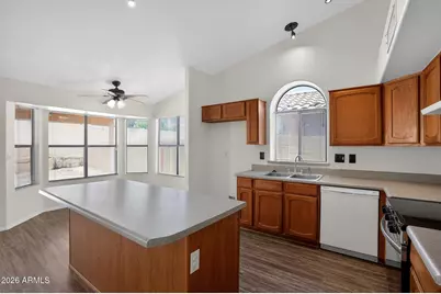 2524 E Indigo Brush Road, Phoenix, AZ 85048 - Photo 5