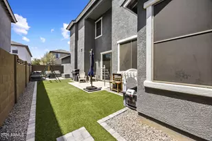 2022 W Desert Hollow Dr, Phoenix, AZ 85085 - Photo 19