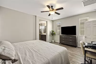 2022 W Desert Hollow Drive, Phoenix, AZ 85085 - Photo 11