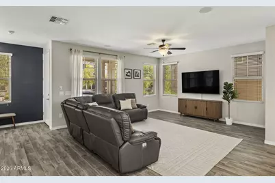 2022 W Desert Hollow Drive, Phoenix, AZ 85085 - Photo 5