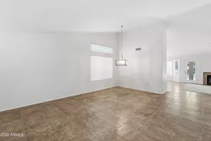 908 E Verbena Dr, Phoenix, AZ 85048 - Photo 3