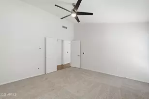 908 E Verbena Dr, Phoenix, AZ 85048 - Photo 9
