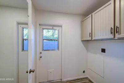 1704 W Kiowa Avenue, Mesa, AZ 85202 - Photo 49
