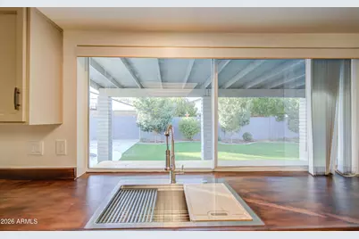 1704 W Kiowa Avenue, Mesa, AZ 85202 - Photo 45