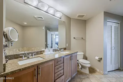 310 S 4th Street #Unit 1601, Phoenix, AZ 85004 - Photo 19