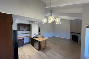 1017 E Maryland Ave, Phoenix, AZ 85014 - Photo 3