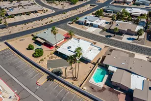 10706 W Pinion Ln, Sun City, AZ 85373 - Photo 37