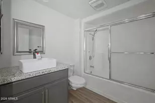 10706 W Pinion Ln, Sun City, AZ 85373 - Photo 19