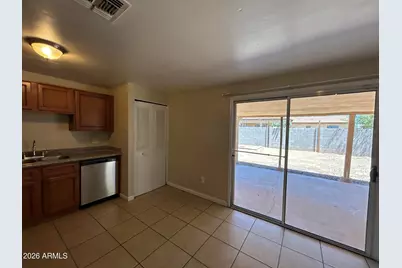 5540 W Berkeley Road, Phoenix, AZ 85035 - Photo 9