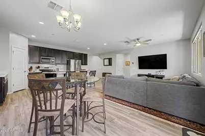 7516 E Flower Avenue, Mesa, AZ 85208 - Photo 9