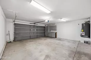 3906 E Kimberly Way, Phoenix, AZ 85050 - Photo 23