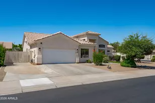 13590 W Edgemont Ave, Goodyear, AZ 85395 - Photo 3