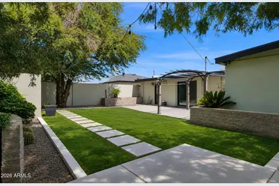 4916 E Amelia Avenue, Phoenix, AZ 85018 - Photo 23